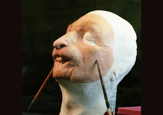 Christian Clavier Gastineau makeup effect