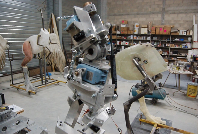 animatronic creature Gastineau Futuroscope