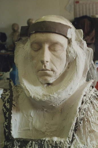 prosthesis effect