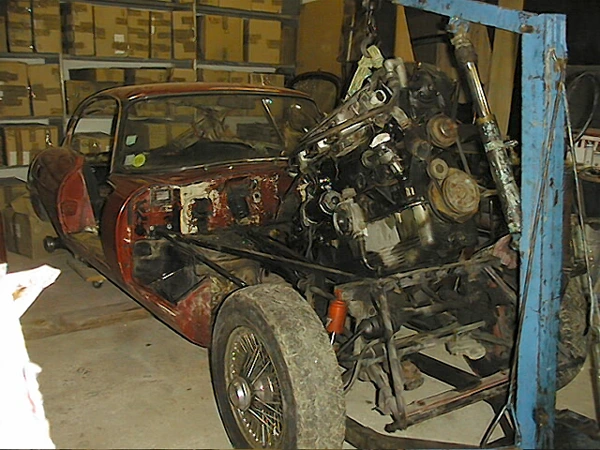 Jaguar Etype restoring Gastineau
