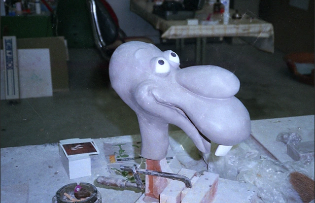 puppet animatronic gastineau