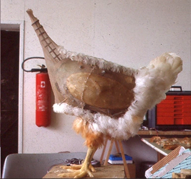 animatronic chicken Gastineau